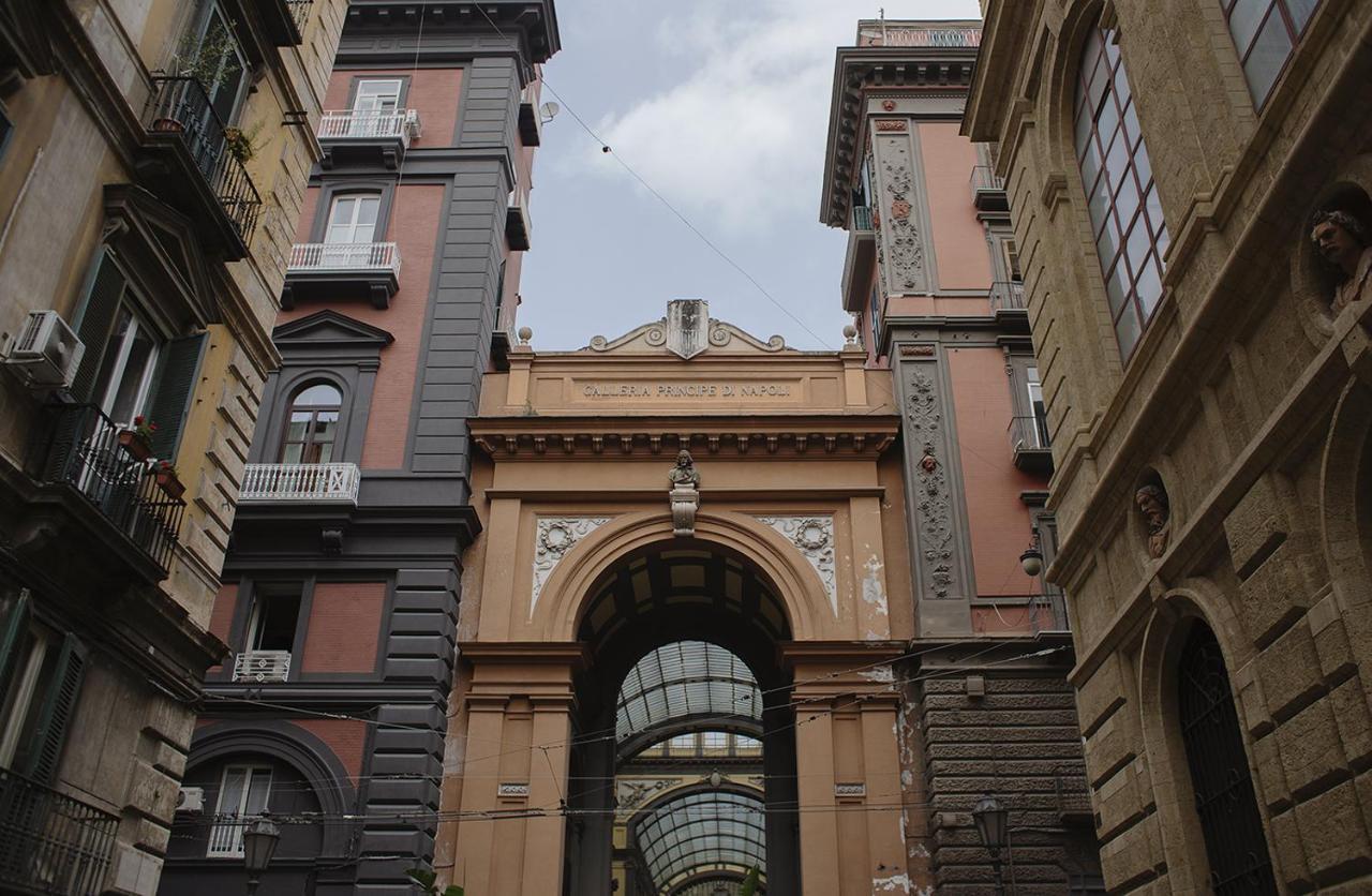 B&B Galleria Principe Di Napoli Екстер'єр фото